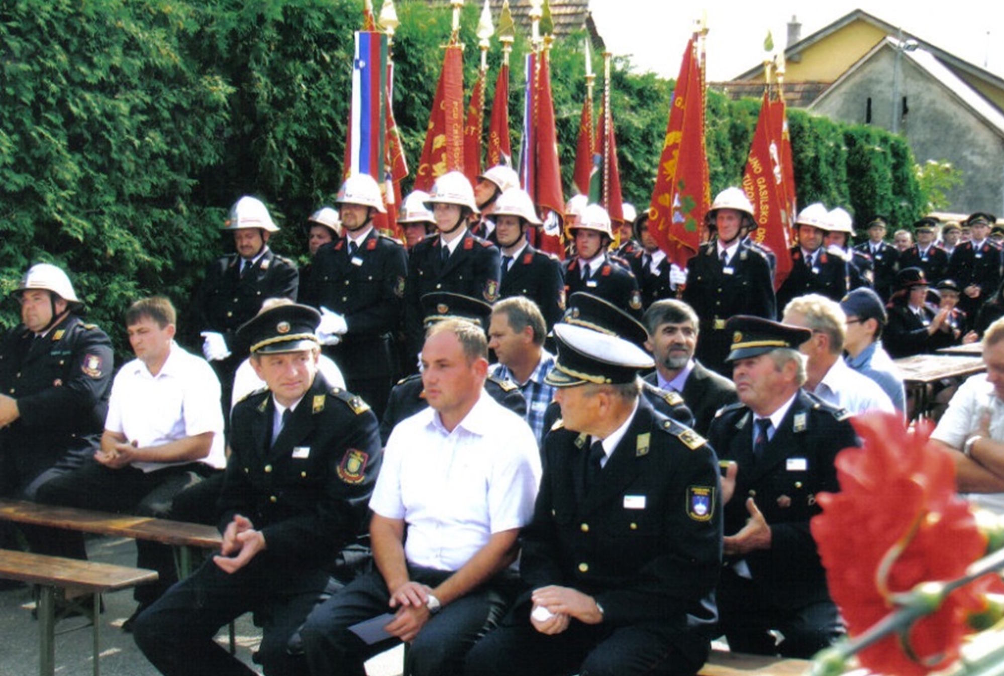 Častni gostje (prevzem avtomobila, 30. 7. 2011)